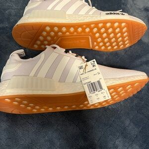 Adidas Men’s size 11 sneakers